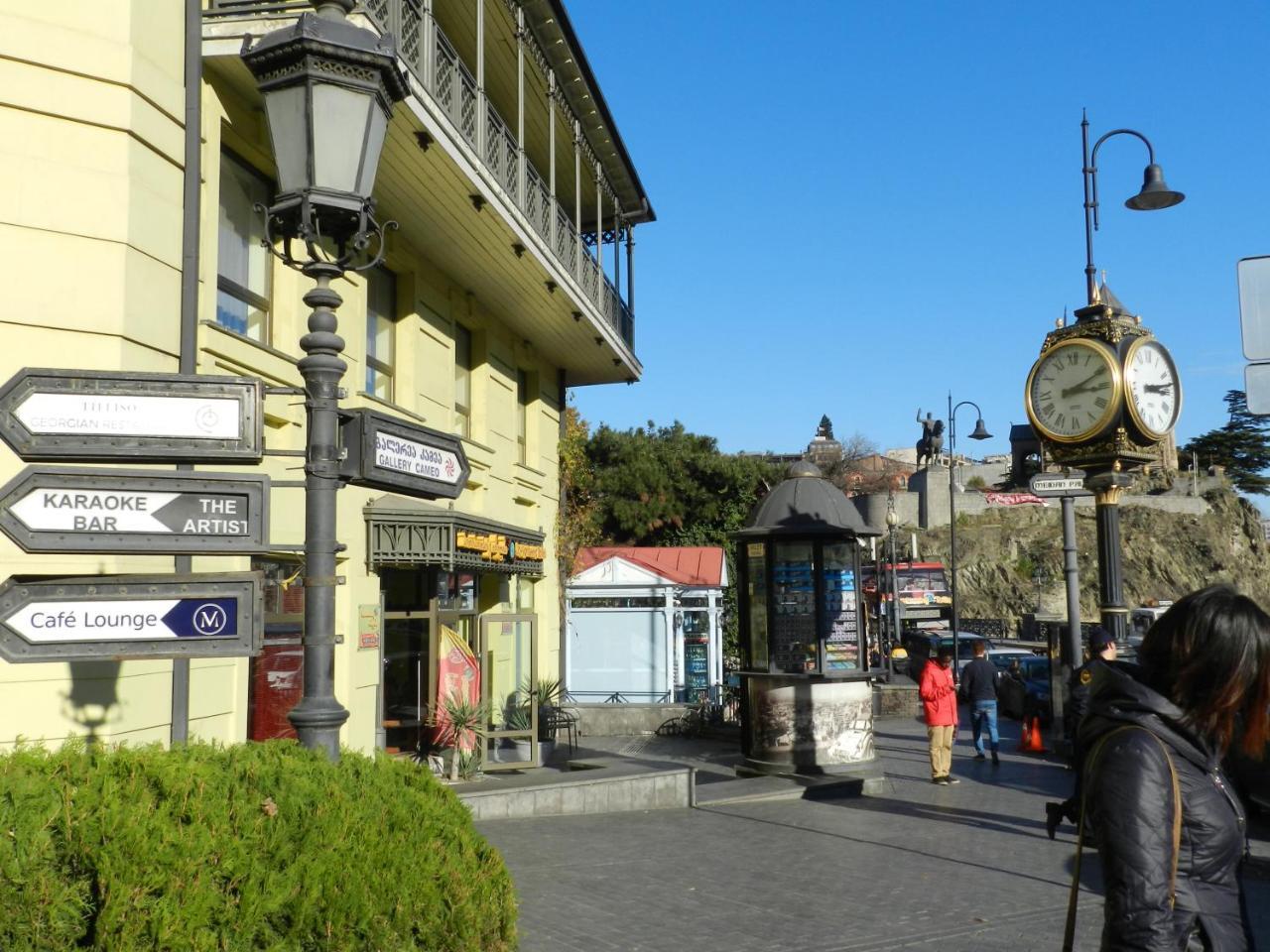 Квартира В Центре Тбилиси Tbilisi Buitenkant foto